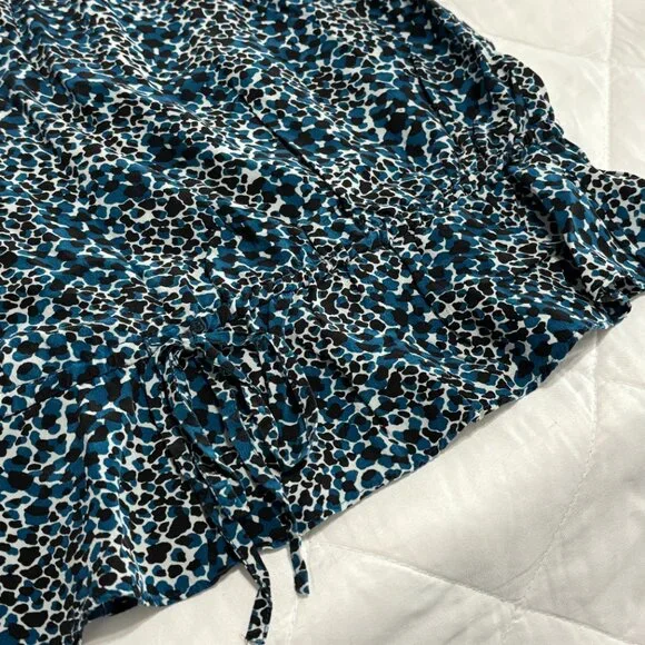 Alfani Petite 12P Silk Sleeveless Blouse Blue Black‎ Animal Print Ruffle Top - Picture 5 of 10